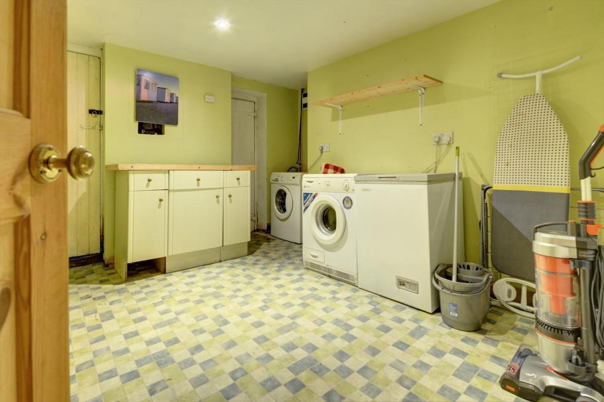 Cool 2 Bedroom Hg1 Free Parking Апартаменты